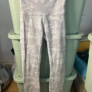 Lululemon leggings